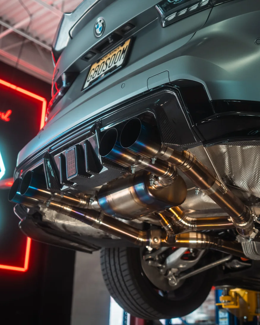 banner for bmw exhaust 
