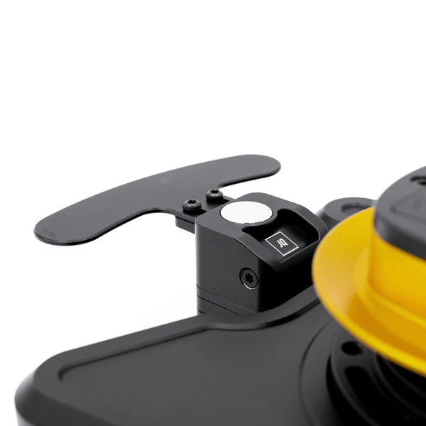 Quick release steering wheel kit for BMW M and Toyota GR Supra by MADtrace®- racing 